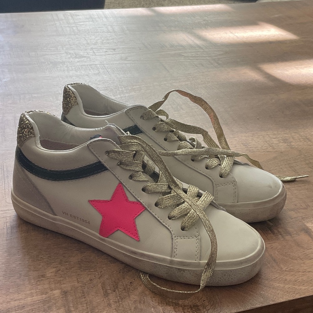 Vintage Havana White and Pink Star Sneakers 8